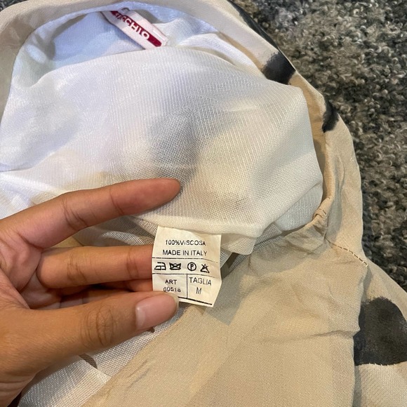 Elegant Black and Cream Midi Skirt - Picture 7 of 7